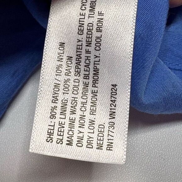 plus size 2x Future Collective Balloon Sl… - Picture 6 of 7